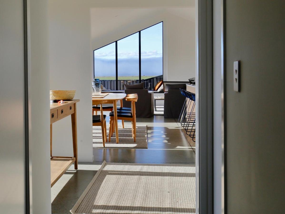 Lake House - Te Anau Holiday Home エクステリア 写真